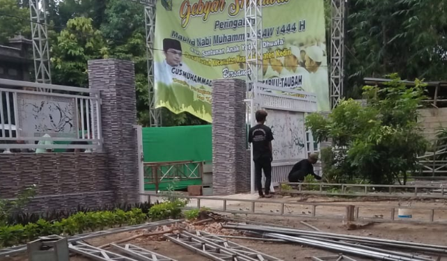 Acara tahunan sedekah Desa anak yatim piatu desa kras Butuh kediri 6 novemebr 2022 equipment by Danan jaya