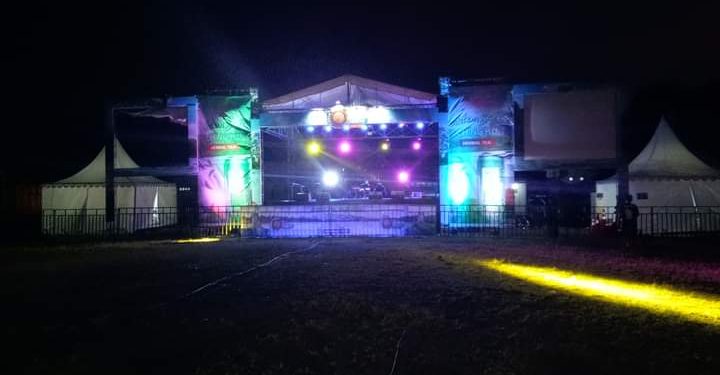Ahmad Dhani live di Sragen equipment rigung genset by Danan jaya